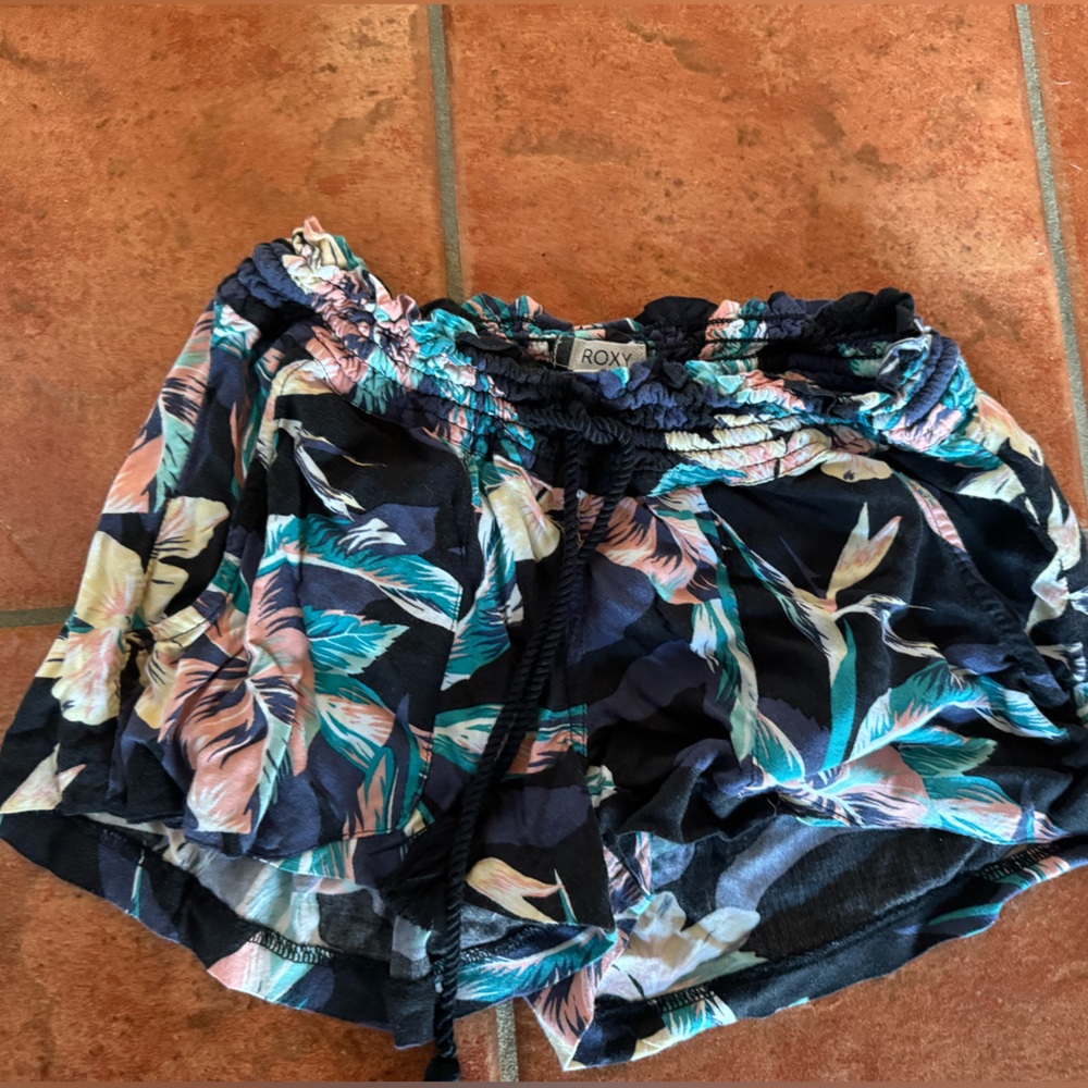 Roxy xs short